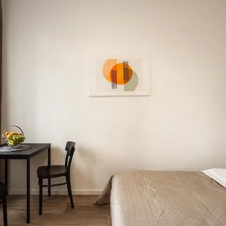 Apartment Air 208